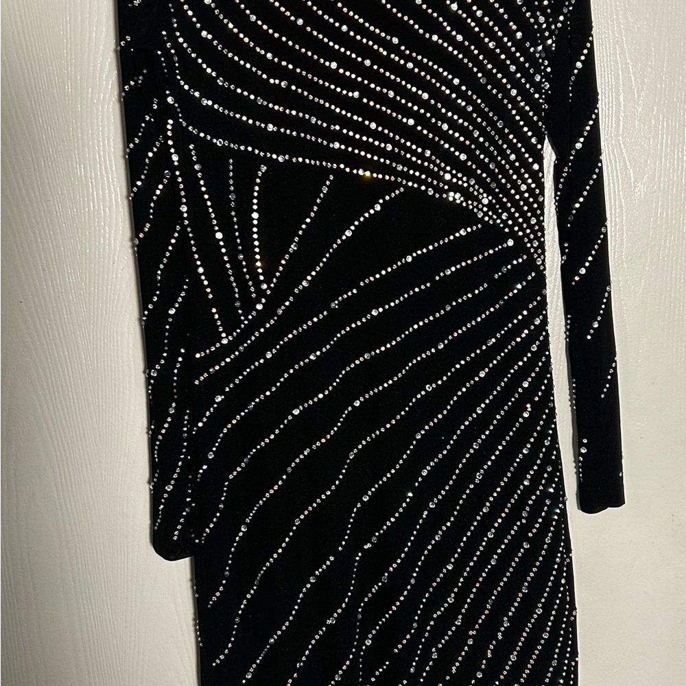 Chic Black and Silver Long Sleeve Dress
